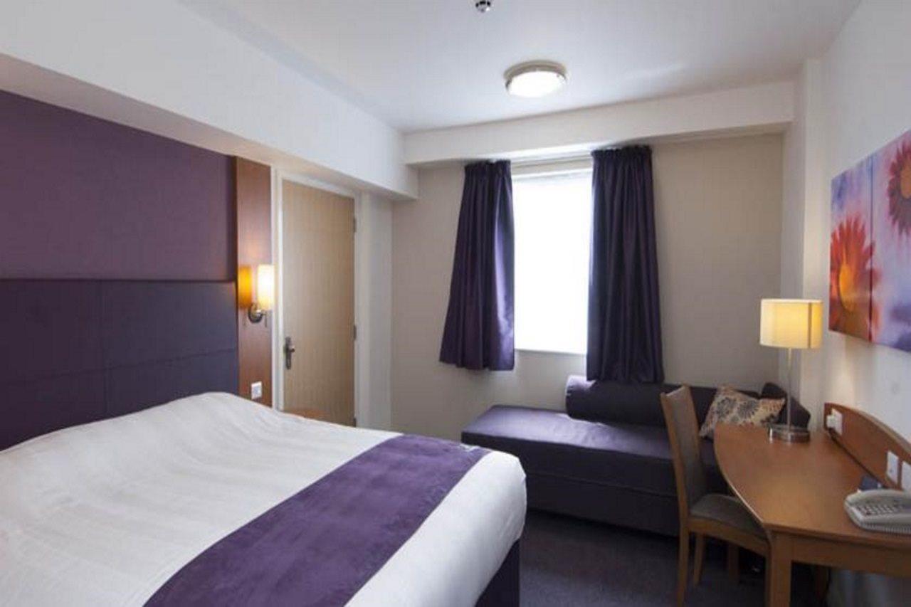 Premier Inn Ipswich South Exterior photo