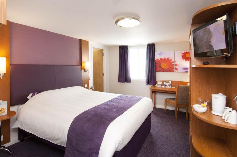 Premier Inn Ipswich South Exterior photo