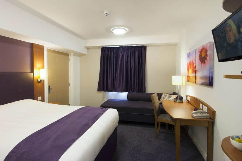 Premier Inn Ipswich South Exterior photo